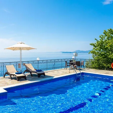 Holiday home Lina *