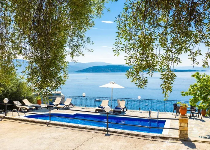 بيت للعطل Lina Agní